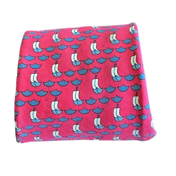 Hermes Men's Classic Tie Nautical Sailboats Red Satin 100% Silk 7130 FA Red Blue - Picture 8 of 8